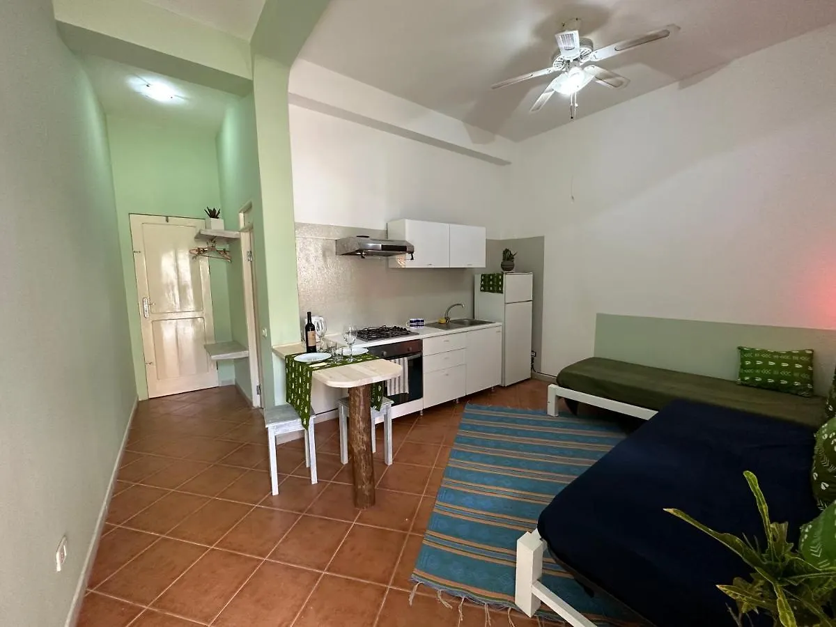 B&B Mi Ma Bo, Sal Rei, Boa Vista, Cape Verde, Free Wi-Fi Couette-café
