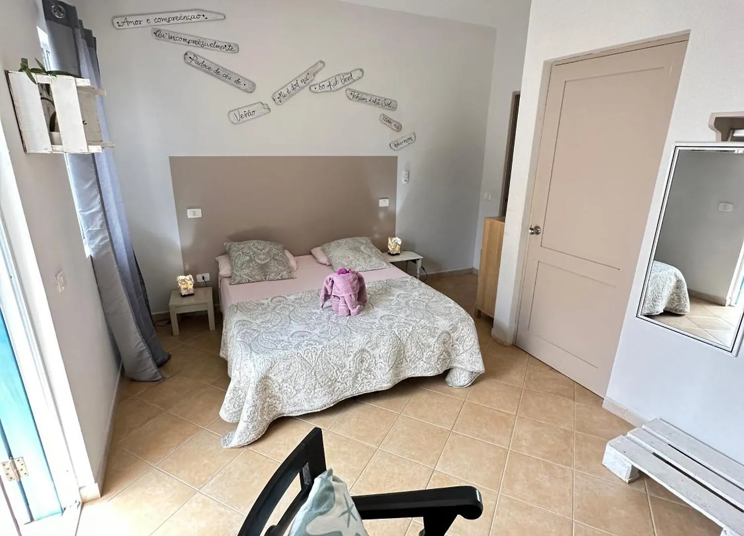 Bed & Breakfast B&B Mi Ma Bo, Sal Rei, Boa Vista, Cape Verde, Free Wi-Fi